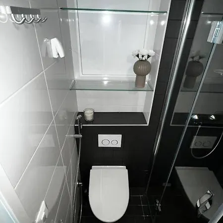 公寓 Cozy Penthouse Loft - Near The Airport *